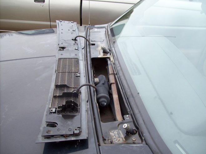 Jeep grand cherokee water leaking in passenger side #5