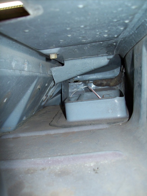 Cowl drain jeep cherokee