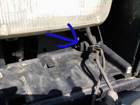 Jeep cherokee radiator drain plug location #1