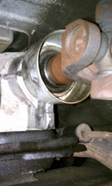 2001 Jeep cherokee transmission leak #4