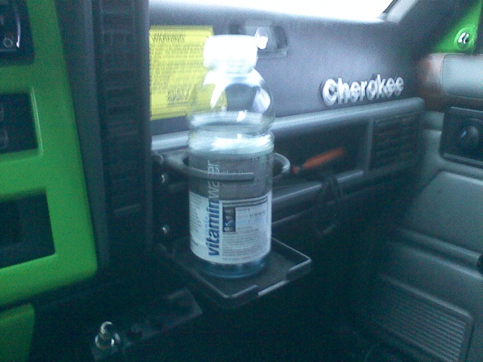 1996 Jeep cherokee cup holder #5