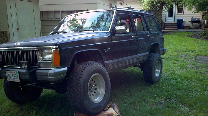 1992 Jeep grand cheroke laredo oem tires #4