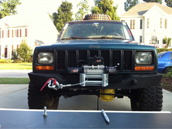 Jeep Cherokee XJ Front Bumper-image-60044260.jpg