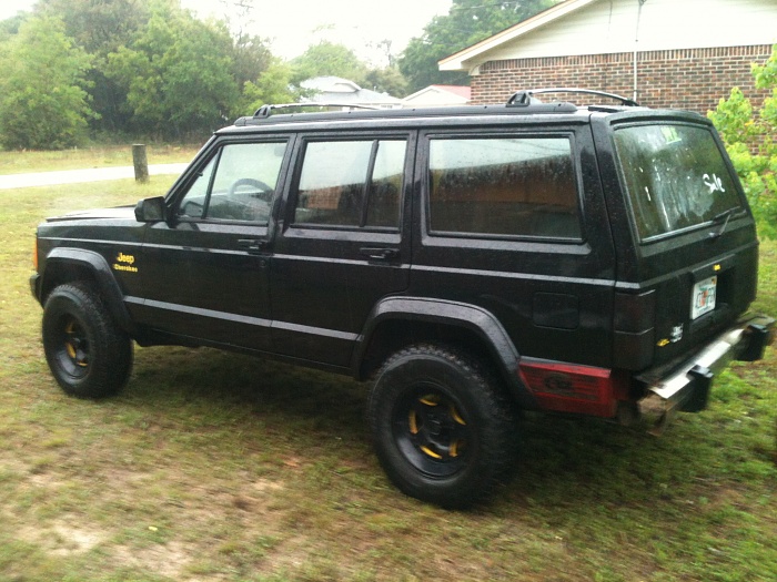 91' Cherokee parts jeep. Runs and drives-joels-020.jpg