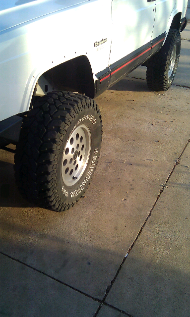 94 Sport wheels with 31x10.5 tires-forumrunner_20110303_155415.jpg