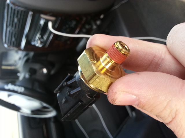 oil pressure-forumrunner_20130221_153818.jpg