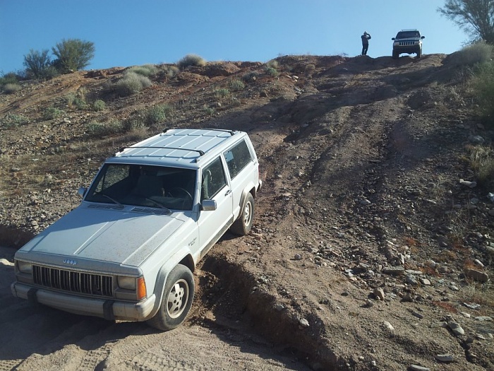 2 door xj's-421162_549747948387678_969632067_n.jpg