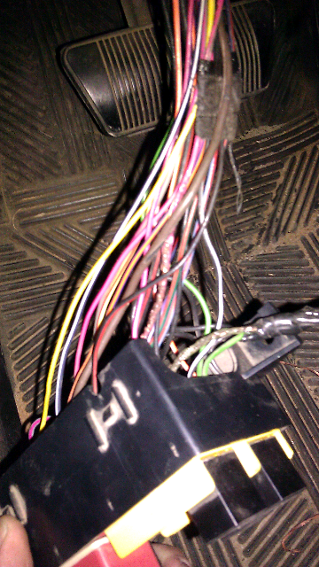 electrical problem-forumrunner_20130412_001323.jpg