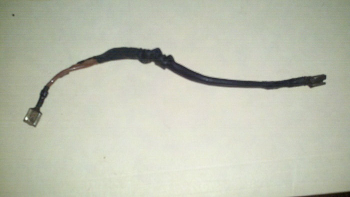 Fuel Pump Dead-fp-wire.jpg