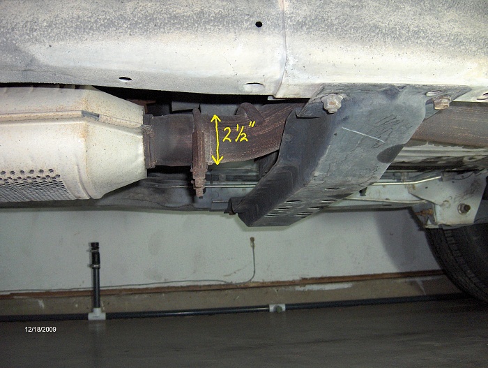 My xj has a 2&quot; exhaust? what the what?-004-5-.jpg