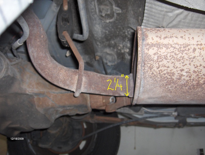 My xj has a 2&quot; exhaust? what the what?-006-4-.jpg