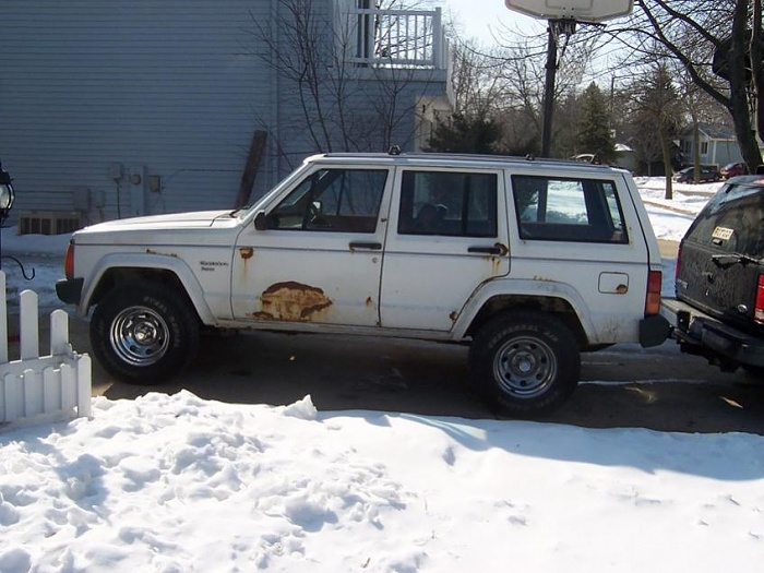 mounting 35s on my 85 jeep cherokee!!!!!!!!!!-jeeps.jpg2.jpg