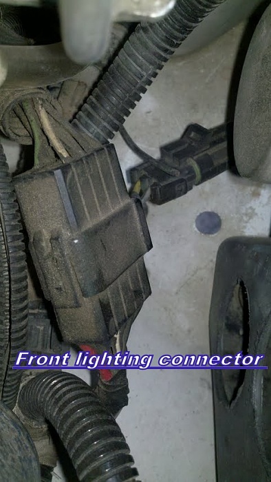 95 XJ No headlights-10-pin-lighting-connector.jpg