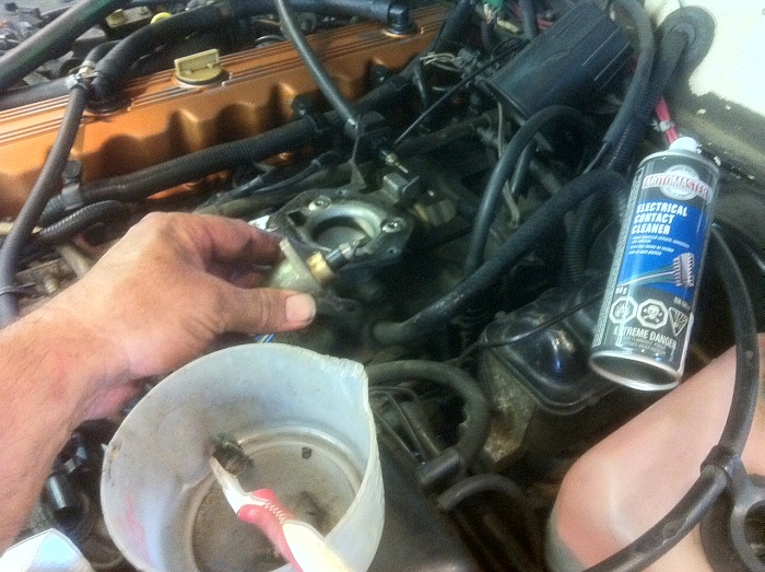 93 XJ Sport runs rough, low idle and stalling-larrys-toothbrush.jpg