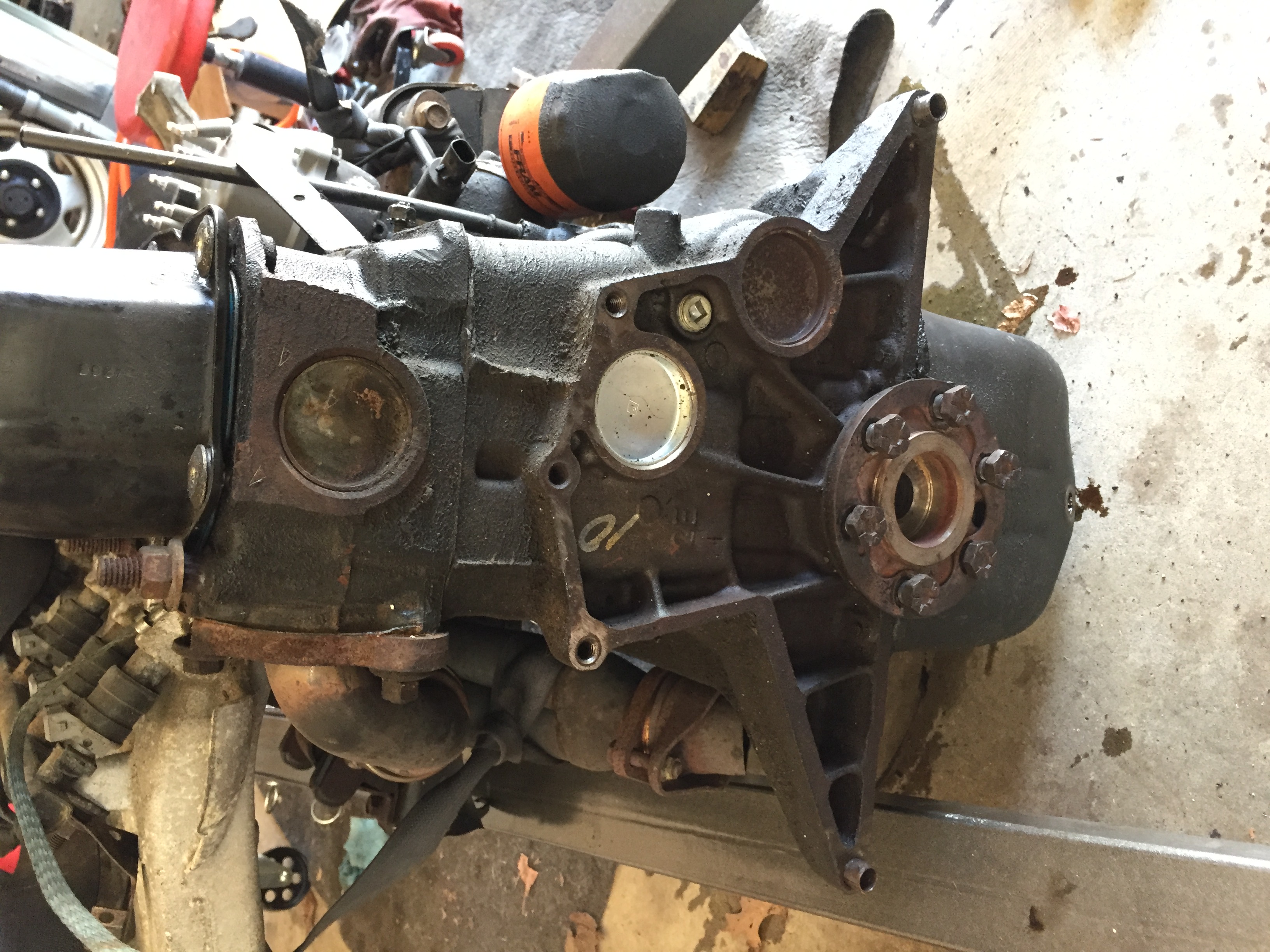 02-jeep-grand-cherokee-engine