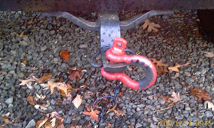 chevy recovery hooks-imag0455.jpg