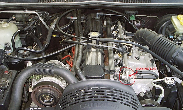 I think its a gasket?-1993_jeep_grand_cherokee_4-liter_engine.jpg