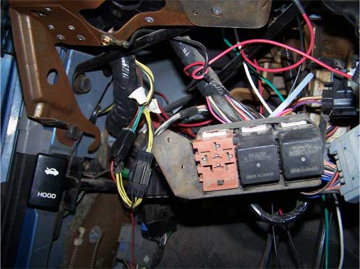 '91 XJ horn relay location - Jeep Cherokee Forum 5 prong relay wiring diagram 