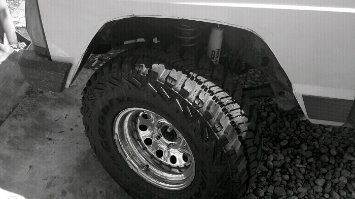 fender trimming-forumrunner_20110427_151710.jpg