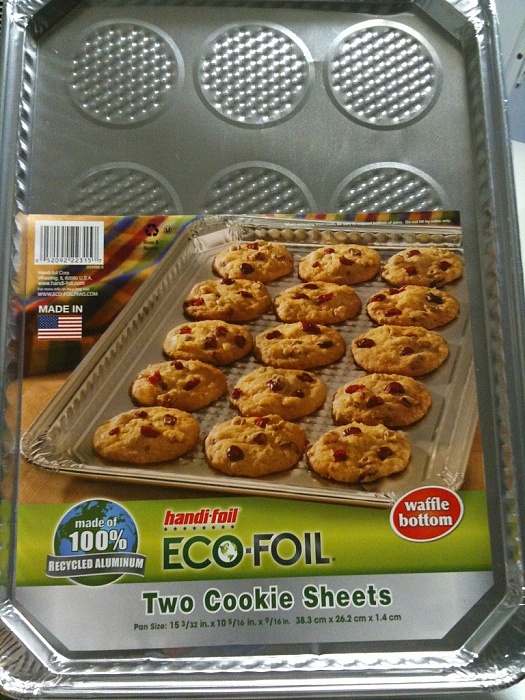 Handi-Foil CrispBake Cookie Sheets (Two Sheets)