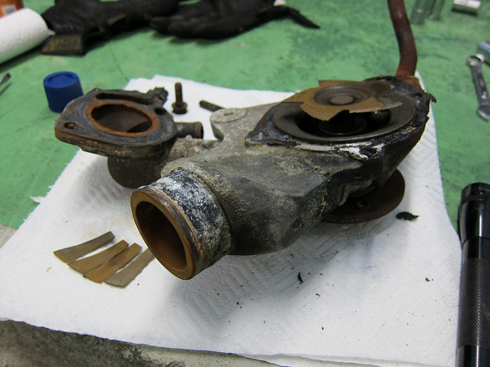 No HEAT/NOT Overheating-water-pump-1-xj.jpg