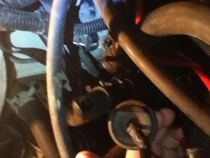 oil filter wire problem!! NEED FIXED TONIGHT-img_0213.jpg