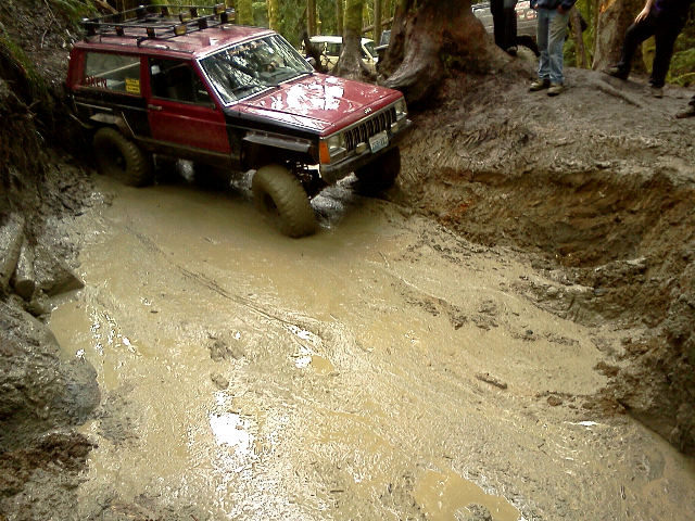 Rossi flipped his jeep over at walker today april 29th-forumrunner_20120429_220011.jpg