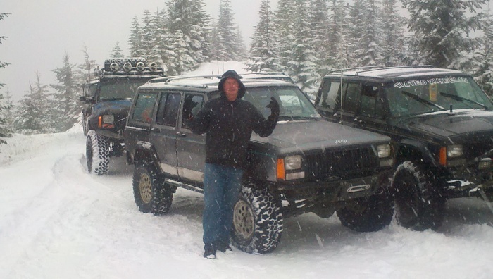 Snow wheeling pics.-me-jeep.jpg