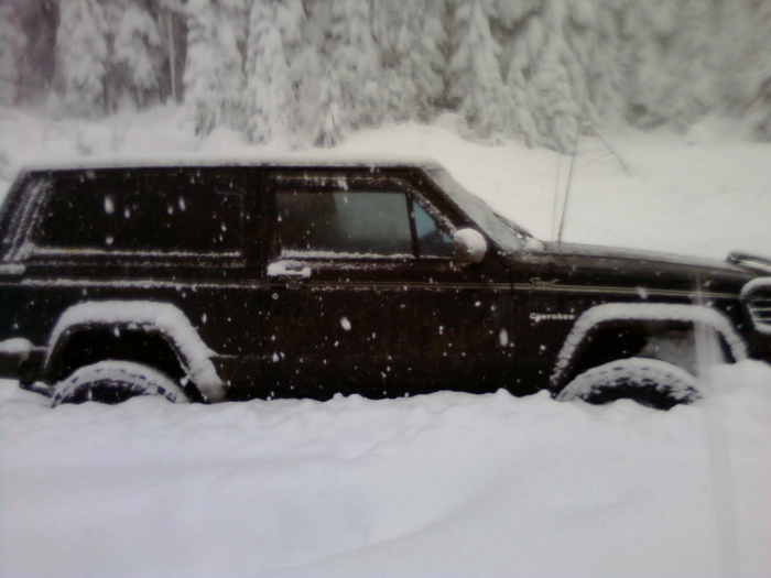 Snow wheeling pics.-1216021312a-700x525-.jpg