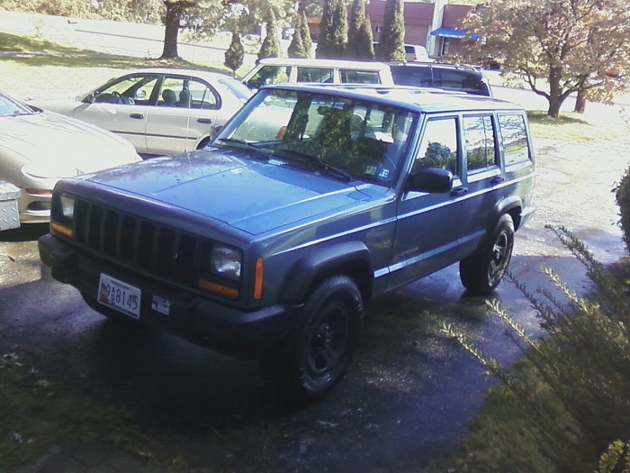 Maryland Cherokee Club-bluejeepnewrims.jpg