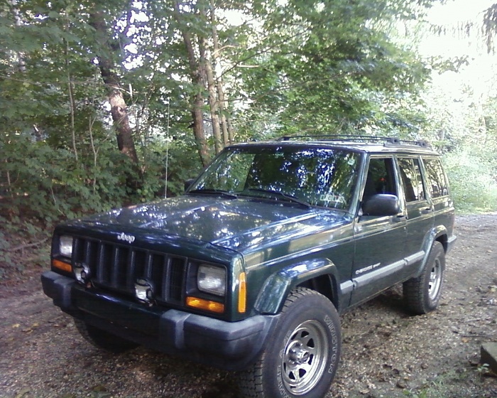 PA cherokee club-old-jeep.jpg