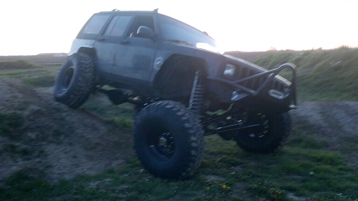 1 ton XJ 40's-forumrunner_20120406_204429.jpg