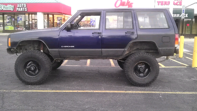 My 2wd XJ-forumrunner_20120504_095539.jpg