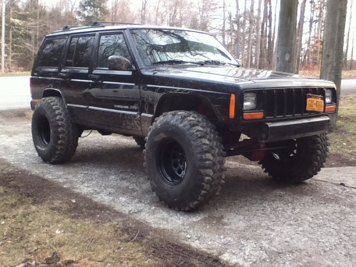 Low pro xj (3&quot; on 35s)-image-36306843.jpg