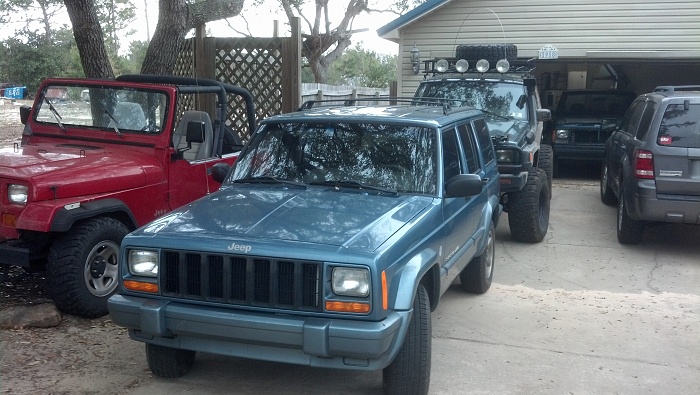 The blue beauty (my mall crawler project)-jeep3.jpg