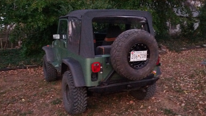 And Now For Something Completely Different - Clown's YJ Build-20131110-spare-tire.jpg