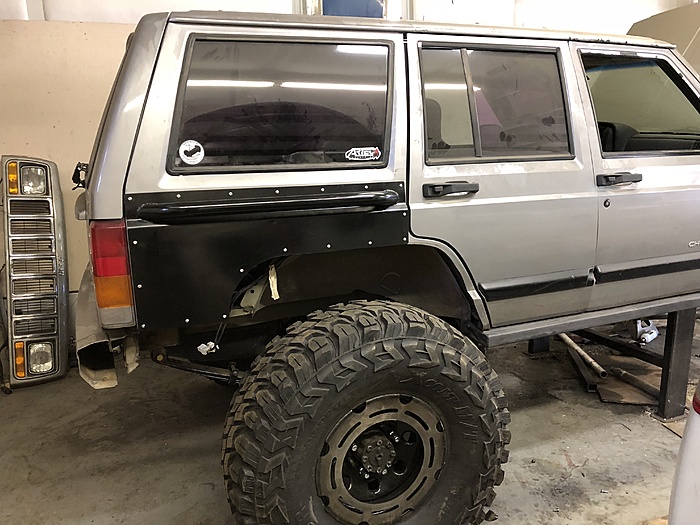 Jeep Cherokee xj w/ one tons and 40's-1a66871b-449f-4123-8687-fc4a81e0af3b.jpeg