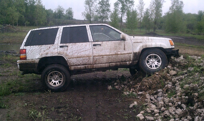 Post your lifted ZJ here!!-forumrunner_20110607_105336.jpg