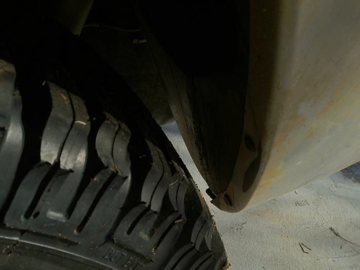 Retreaded tires-image-4109108095.jpg