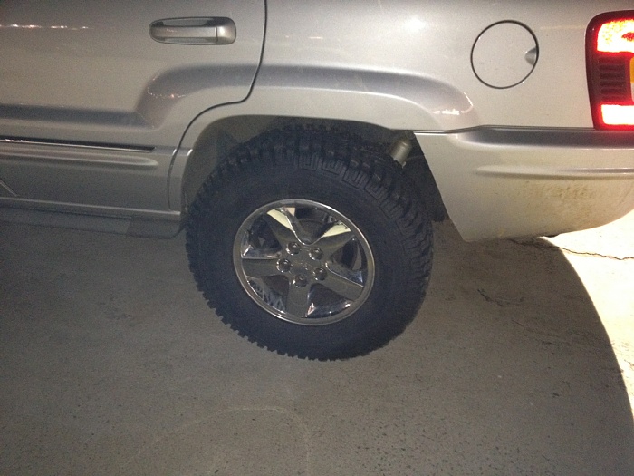 Retreaded tires-image-484436642.jpg