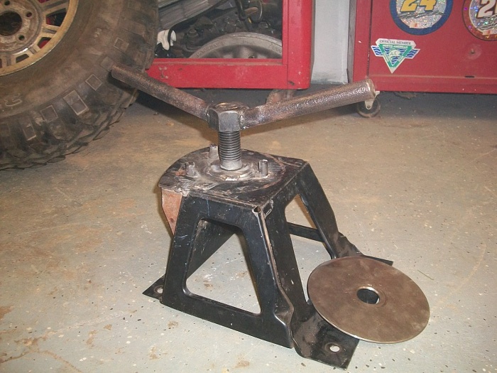 chopped top and pinched-tire-mount-009.jpg