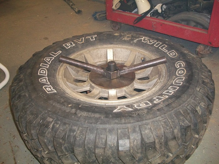 chopped top and pinched-tire-mount-007.jpg