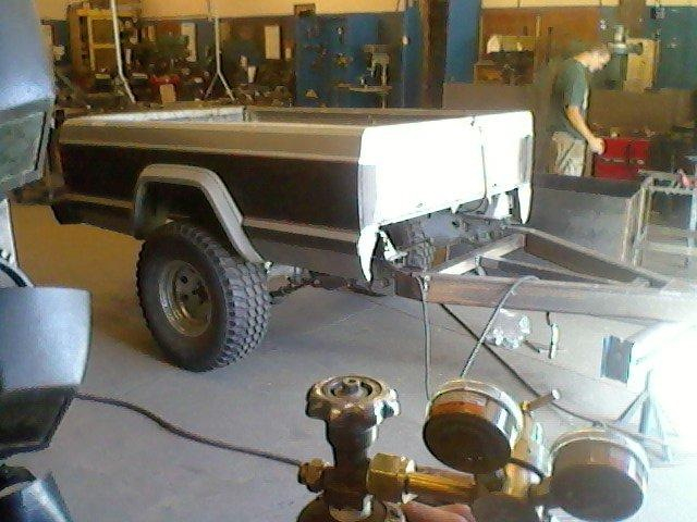 Comanche trailer on 33s-image-1218748563.jpg