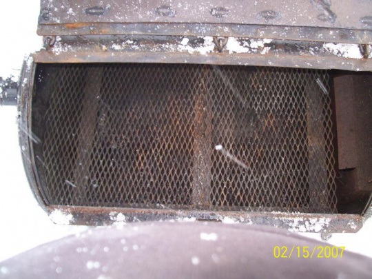 Name:  charcoal cooker 021.jpg
Views: 228
Size:  96.5 KB