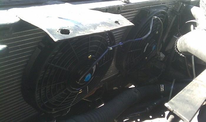 Dual Stock AC Fans in XJ-imag0095.jpg