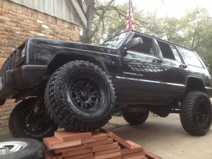 XJ Lift/Tire Setup thread-image-4133785093.jpg