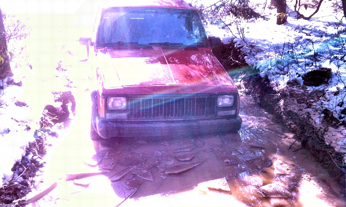 XJ Picture Game!-stuck-jeep.jpg