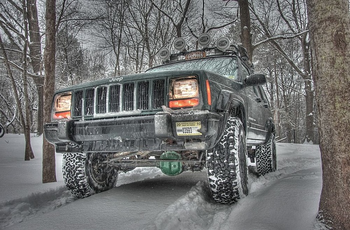 post the favorite picture of your jeep.-xj24.jpg