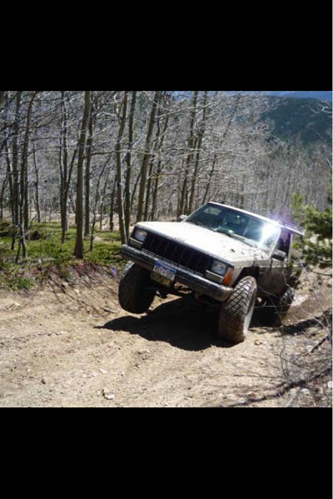 2 door cherokee club-image-656080621.jpg