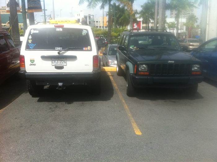 Your XJ Parked Next to a Stock Xj Picture Thread!-image-4145630886.jpg